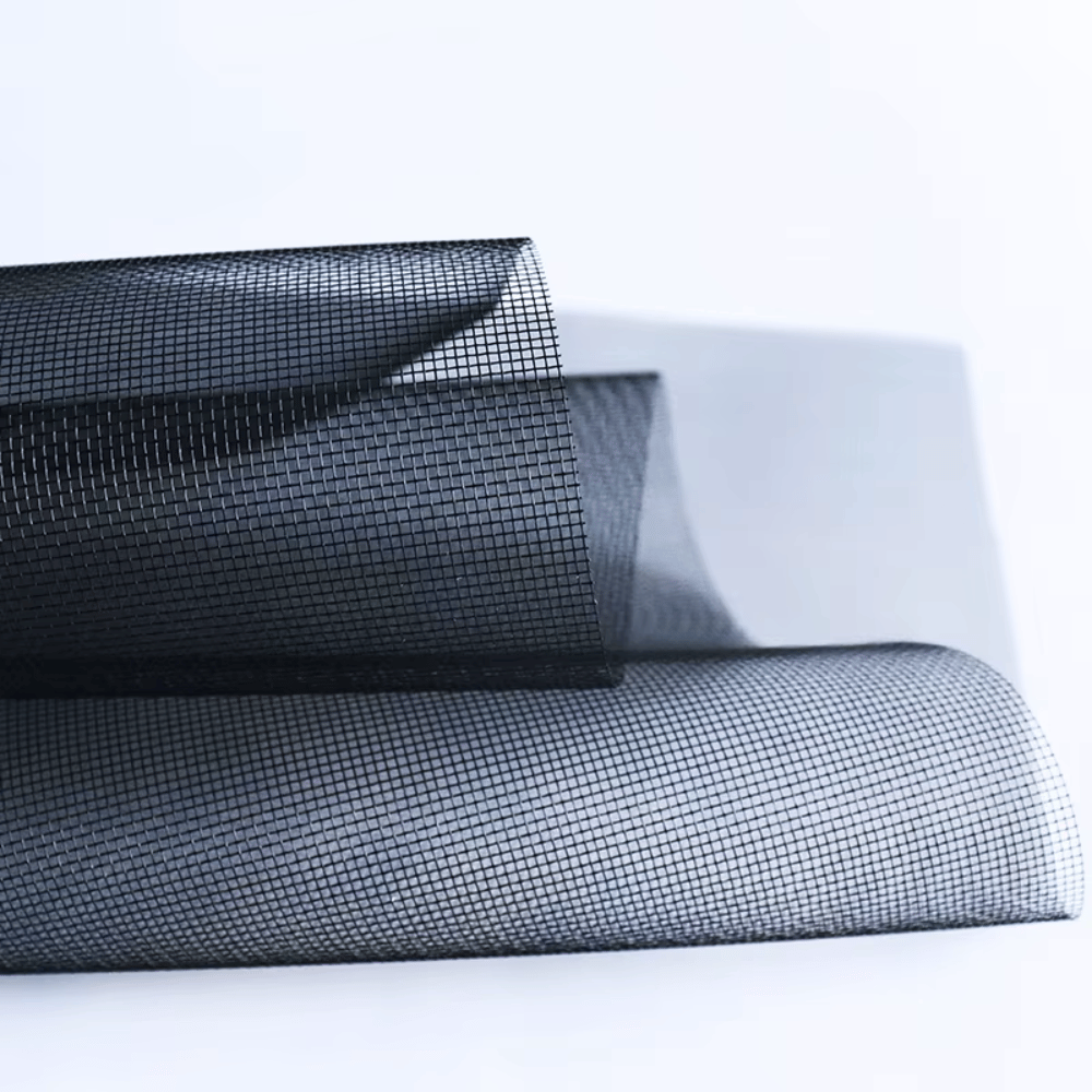 Moustiquaire magnétique pour fenêtre