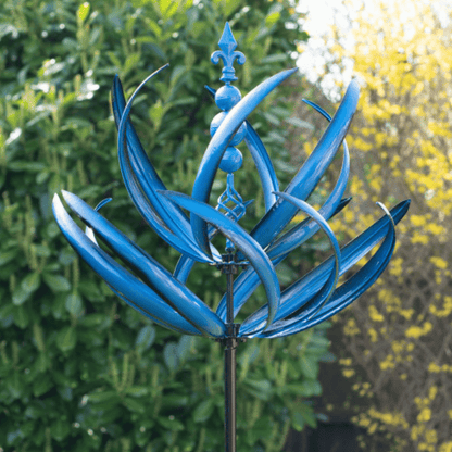 Moulin à vent en métal